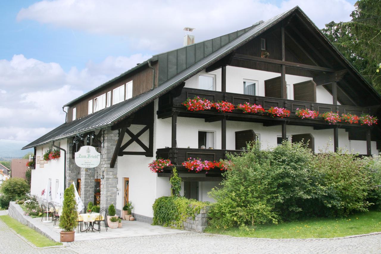 Hotel Zum Friedl ซังก์ออสวาล์ด ภายนอก รูปภาพ