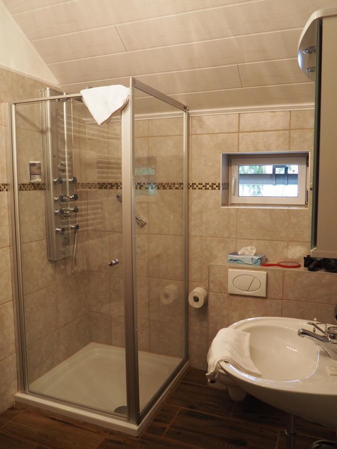Hotel Zum Friedl ซังก์ออสวาล์ด ภายนอก รูปภาพ