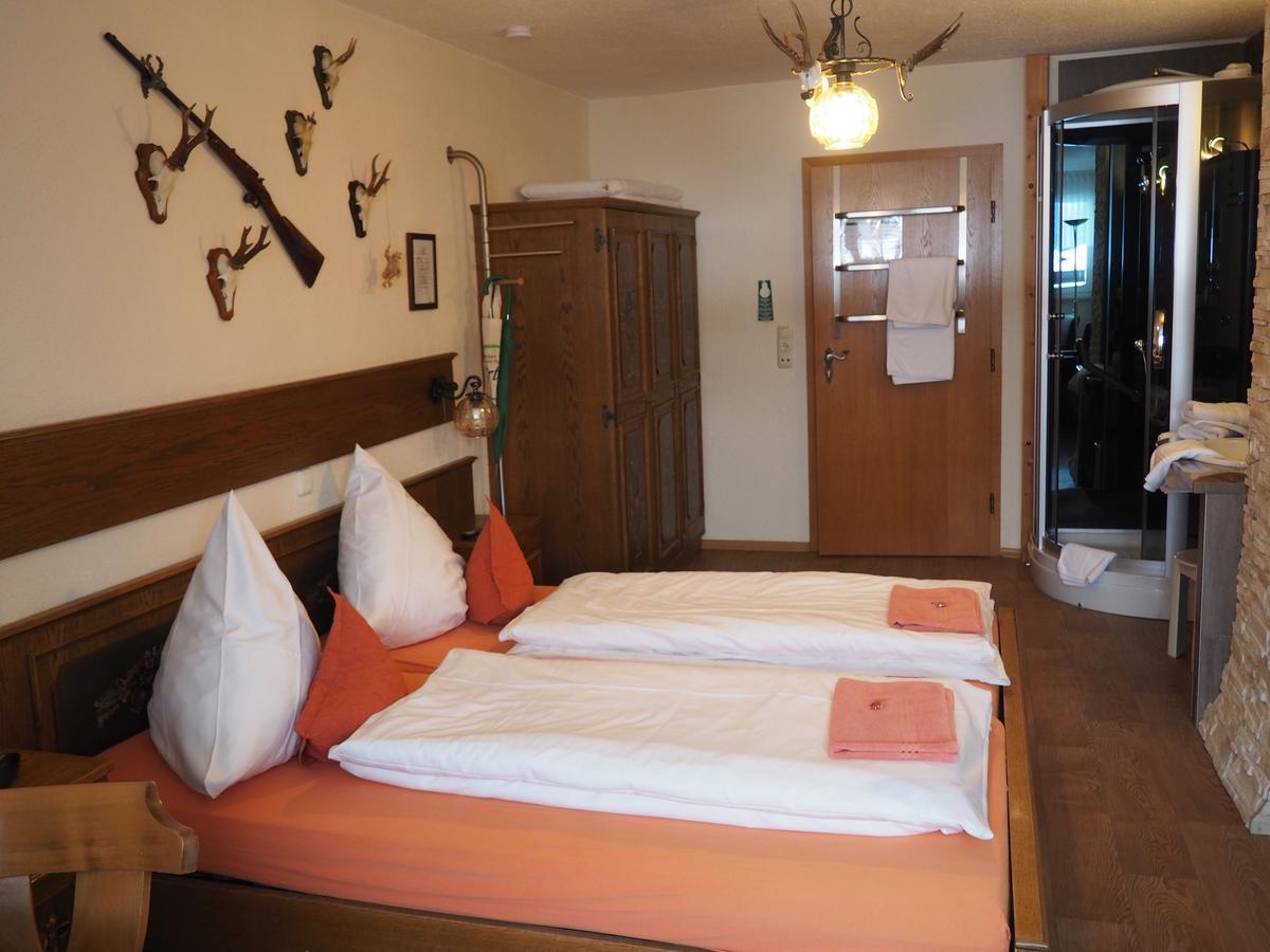 Hotel Zum Friedl ซังก์ออสวาล์ด ภายนอก รูปภาพ